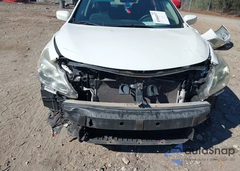 2015 Nissan Altima 2.5 S z USA, uszkodzony, nr VIN 1N4AL3AP6FC250381